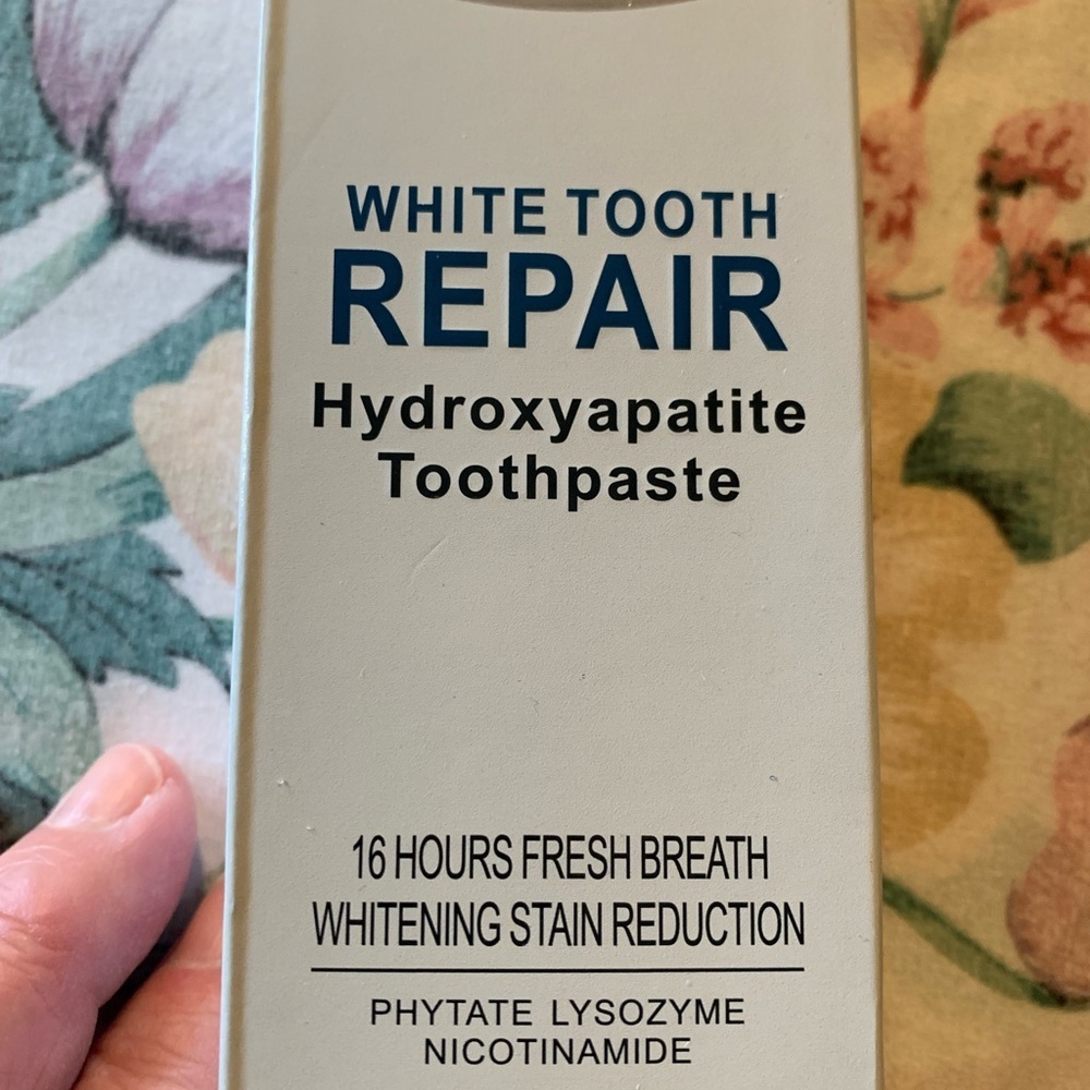Croent White Tooth Repair Toothpaste - Picture 4 of 7